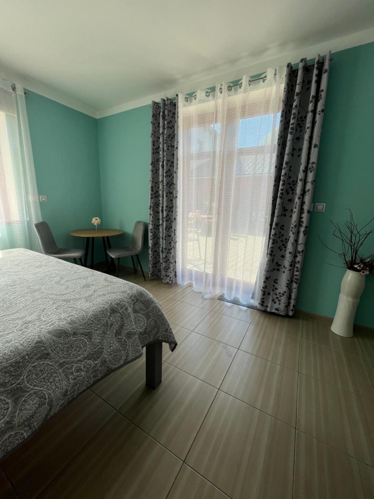 Apartman Pisarovka Lesna  Exterior photo
